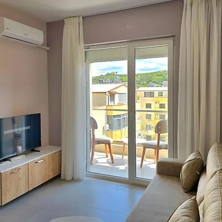 Happy Apartamento Durrës